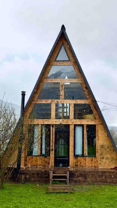A-Frame เมสเตีย ภายนอก รูปภาพ