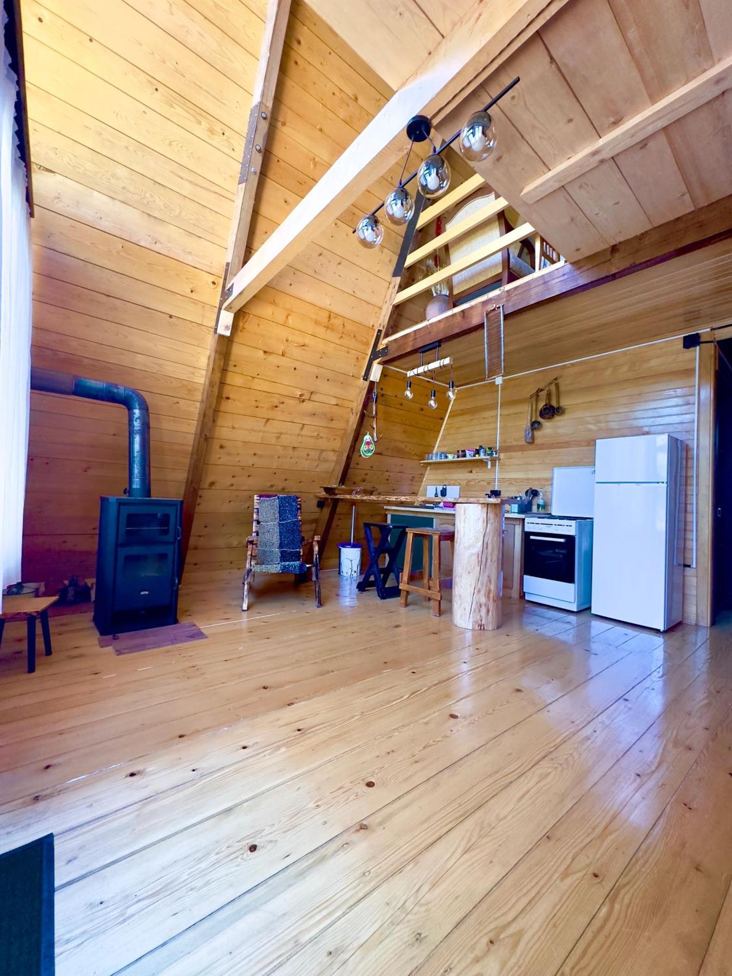 A-Frame เมสเตีย ภายนอก รูปภาพ